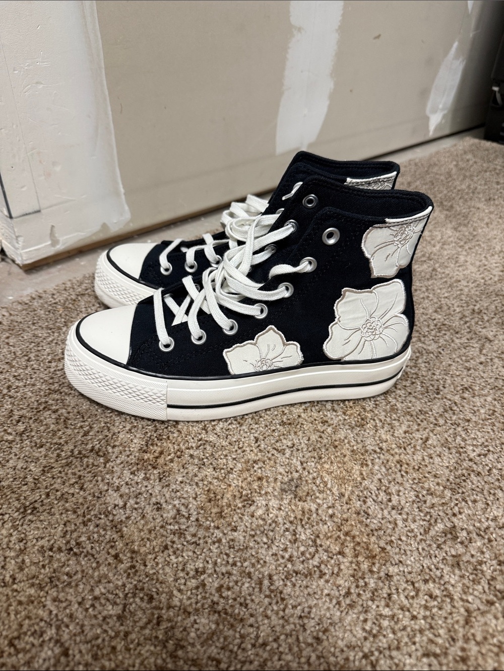 Black High-Top Floral Appliqué Platform Sneakers